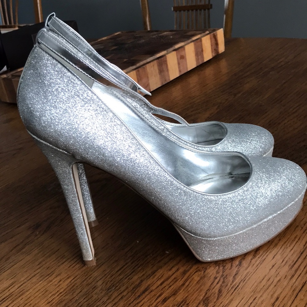 Aldo! Sparkly platform pumps!